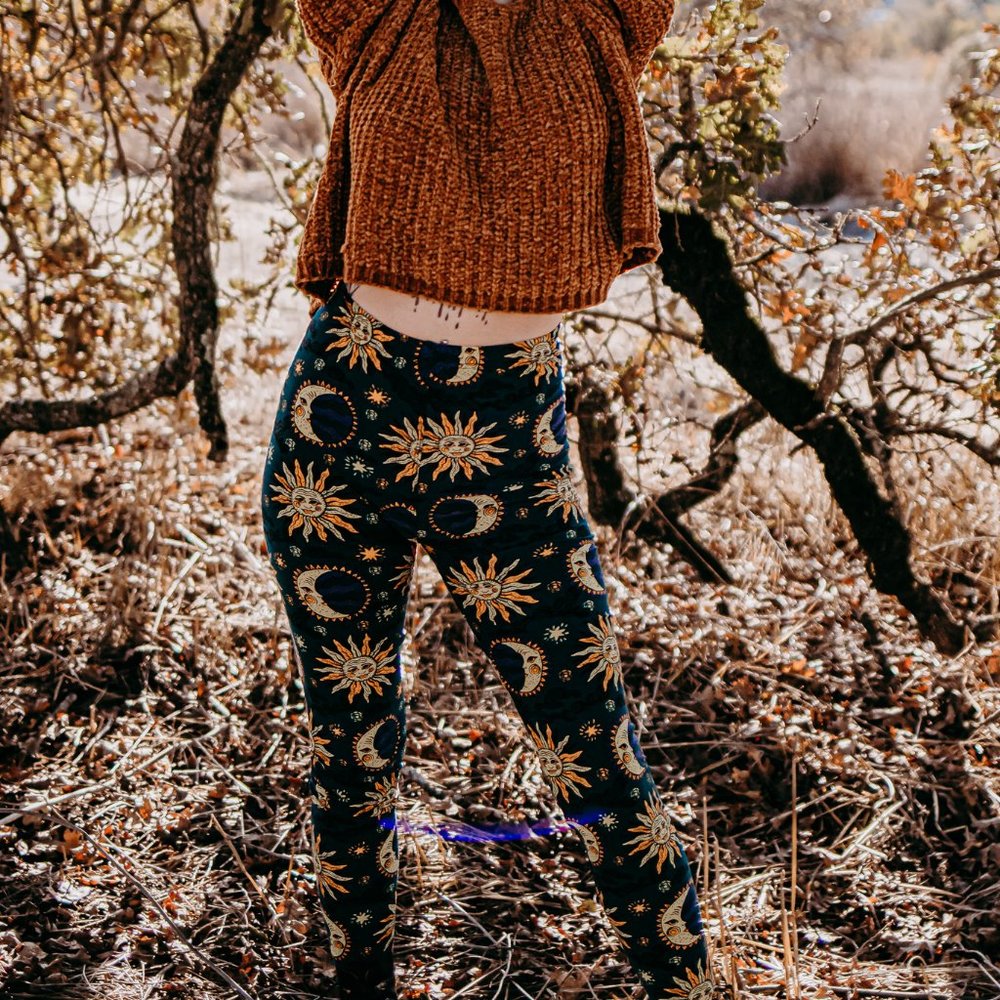 Moon & Star Astrological Leggings - Picture 2 of 5